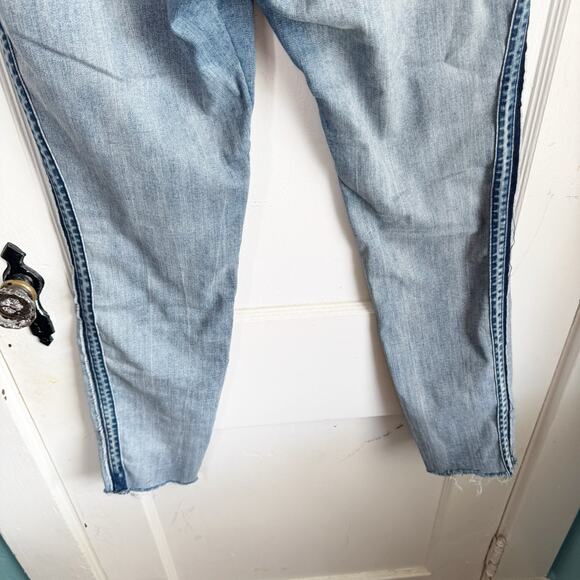 EXPRESS Perfect Curves Leggings High Rise Jeans Blue Side Seam Stripe Raw Hem 12 - Picture 10 of 13